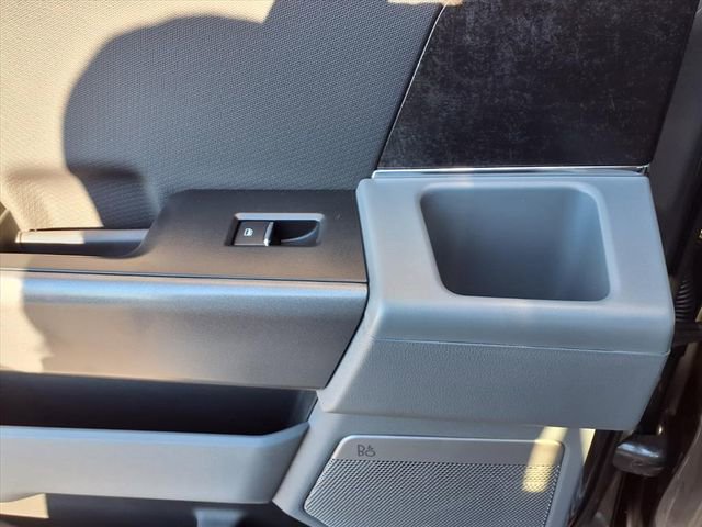 New 2025 Ford F150 Lightning Flash AWD/4WD image 8