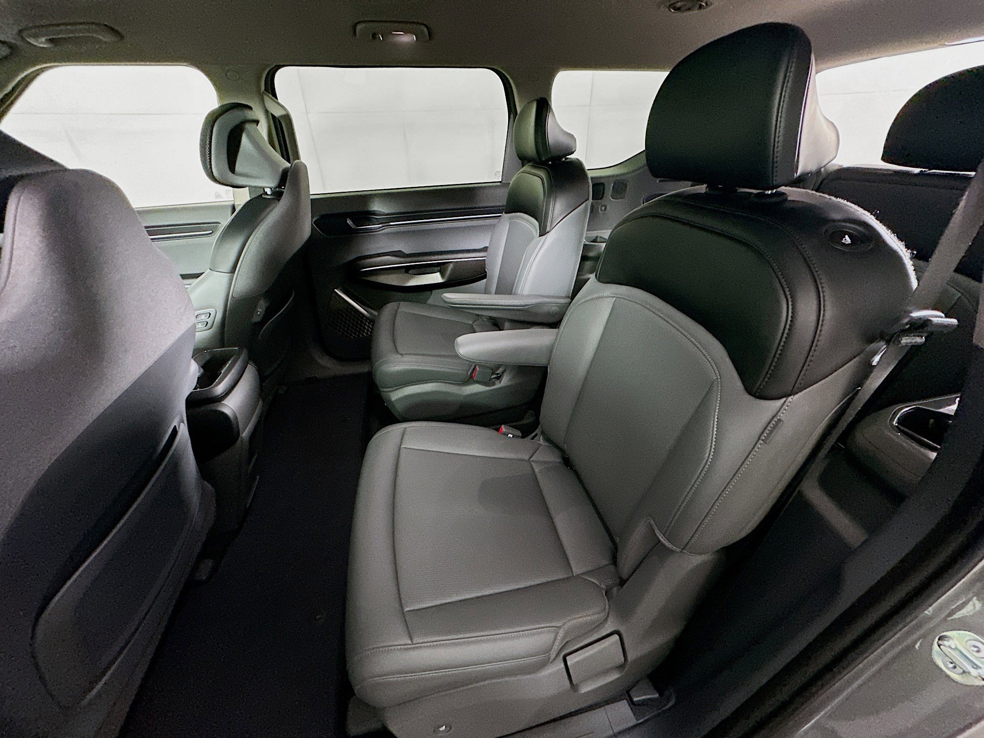 Used 2024 Kia EV9 Light Long Range image 27