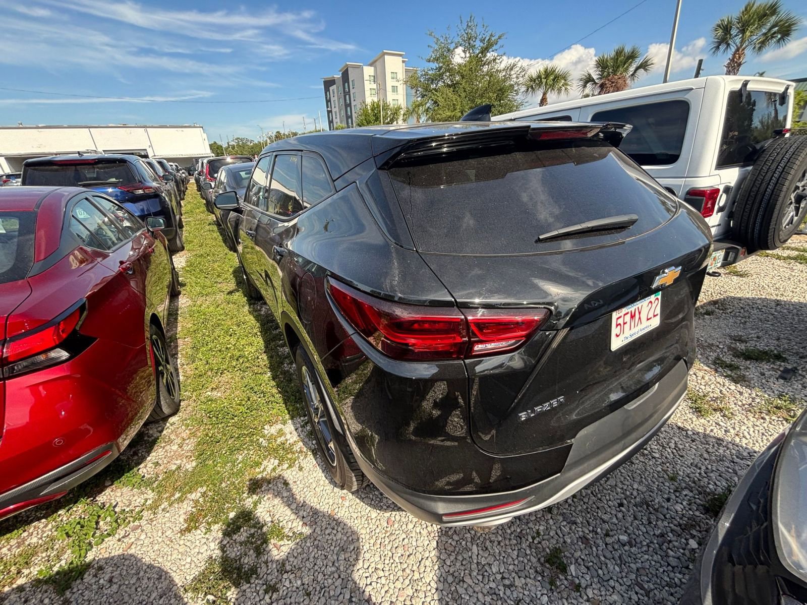Used 2025 Chevrolet Blazer LT FWD image 8