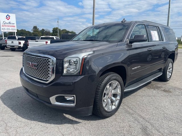 Used 2018 GMC Yukon XL SLT image 1
