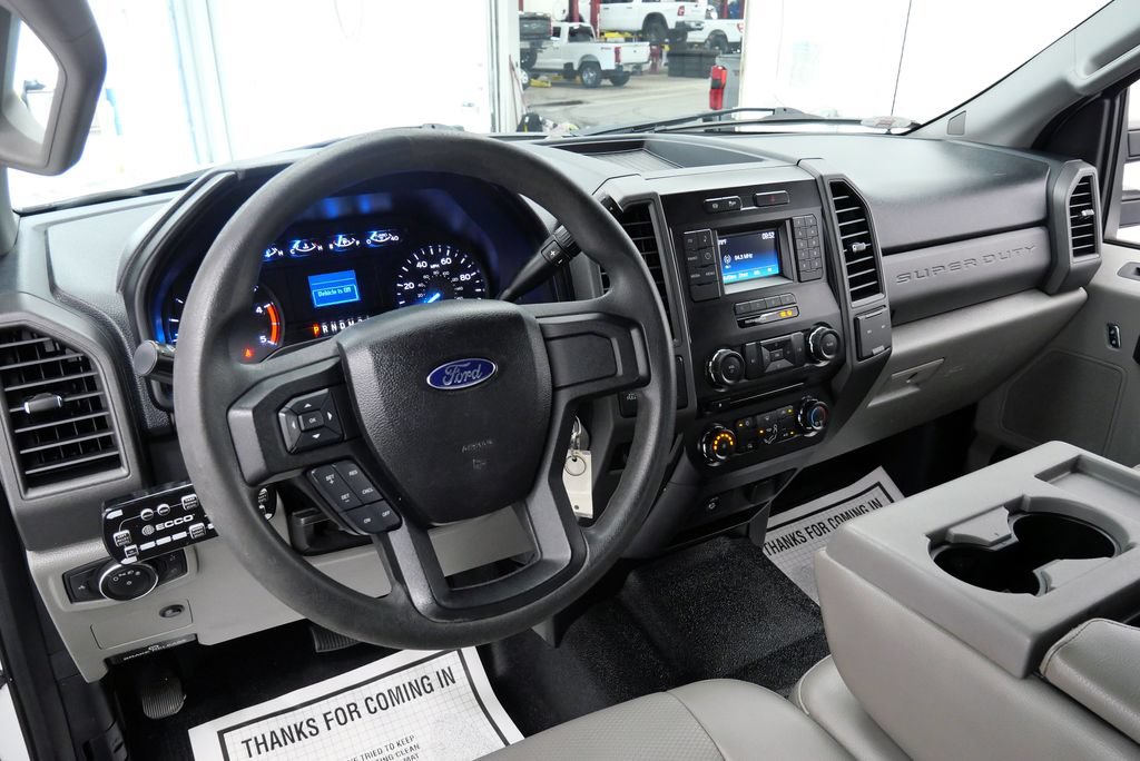 Used 2017 Ford F350 XL w/ Power Equipment Group AWD/4WD image 12