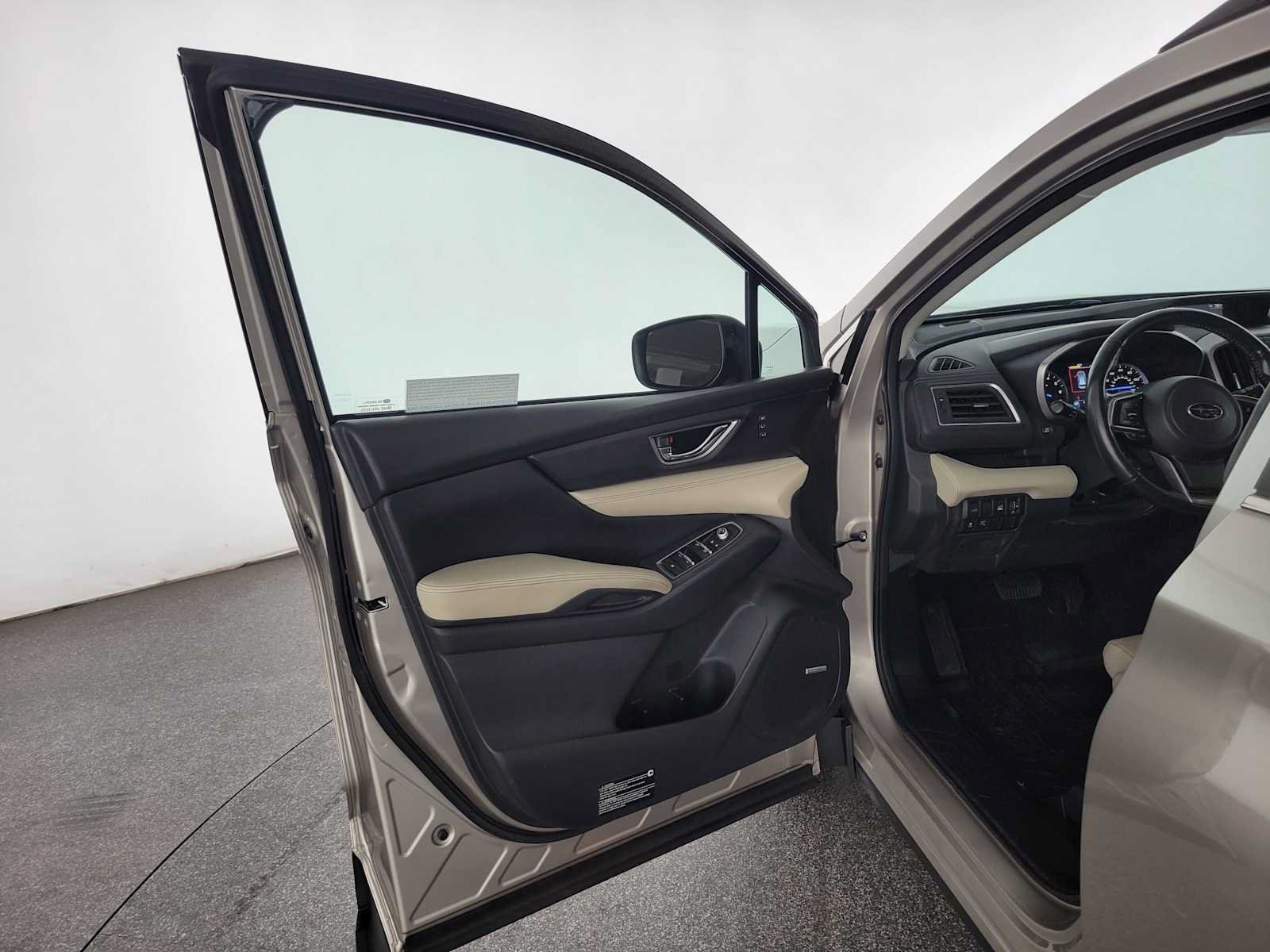 Used 2019 Subaru Ascent Limited AWD/4WD image 20