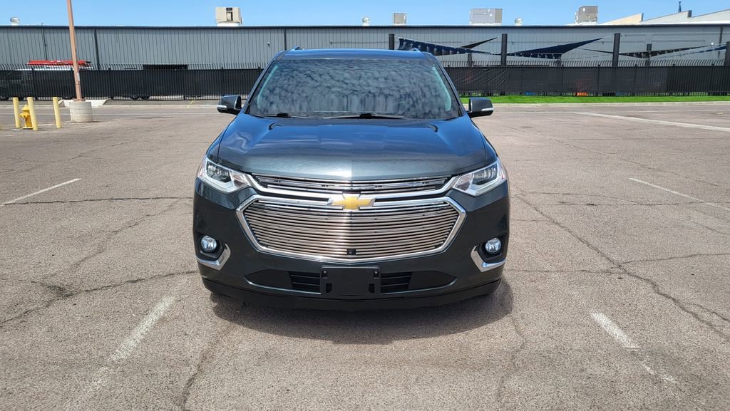 Used 2020 Chevrolet Traverse Premier w/ LPO, Floor Liner Package FWD image 3