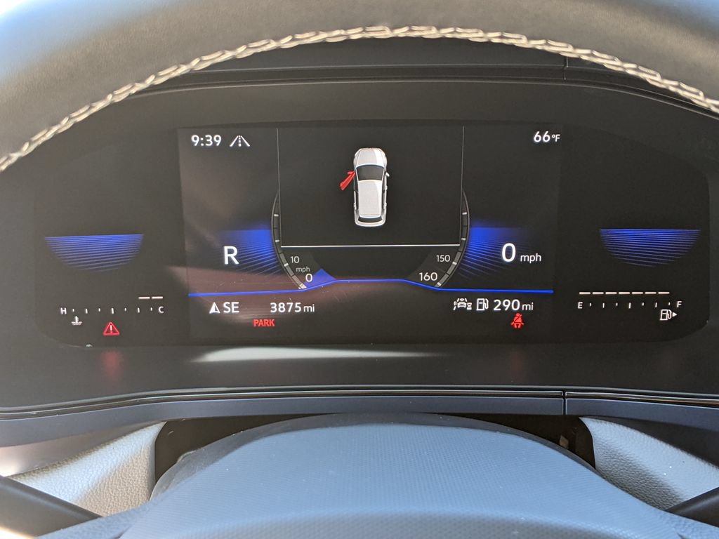 Used 2023 Volkswagen Taos SE w/ Panoramic Sunroof Package AWD/4WD image 15