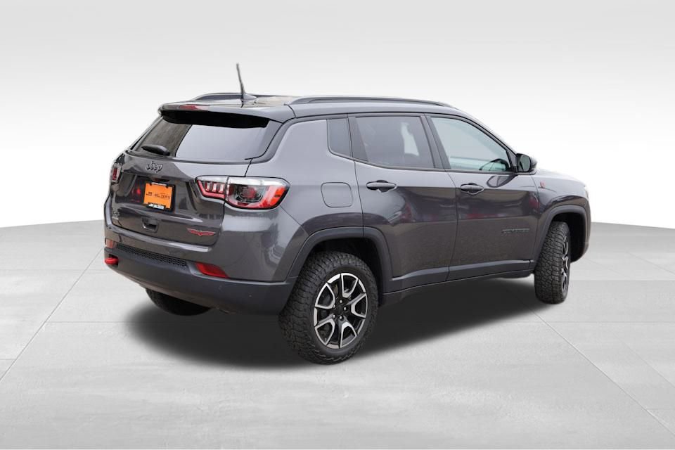 Certified 2024 Jeep Compass Trailhawk w/ Trailhawk Convenience Group image 6