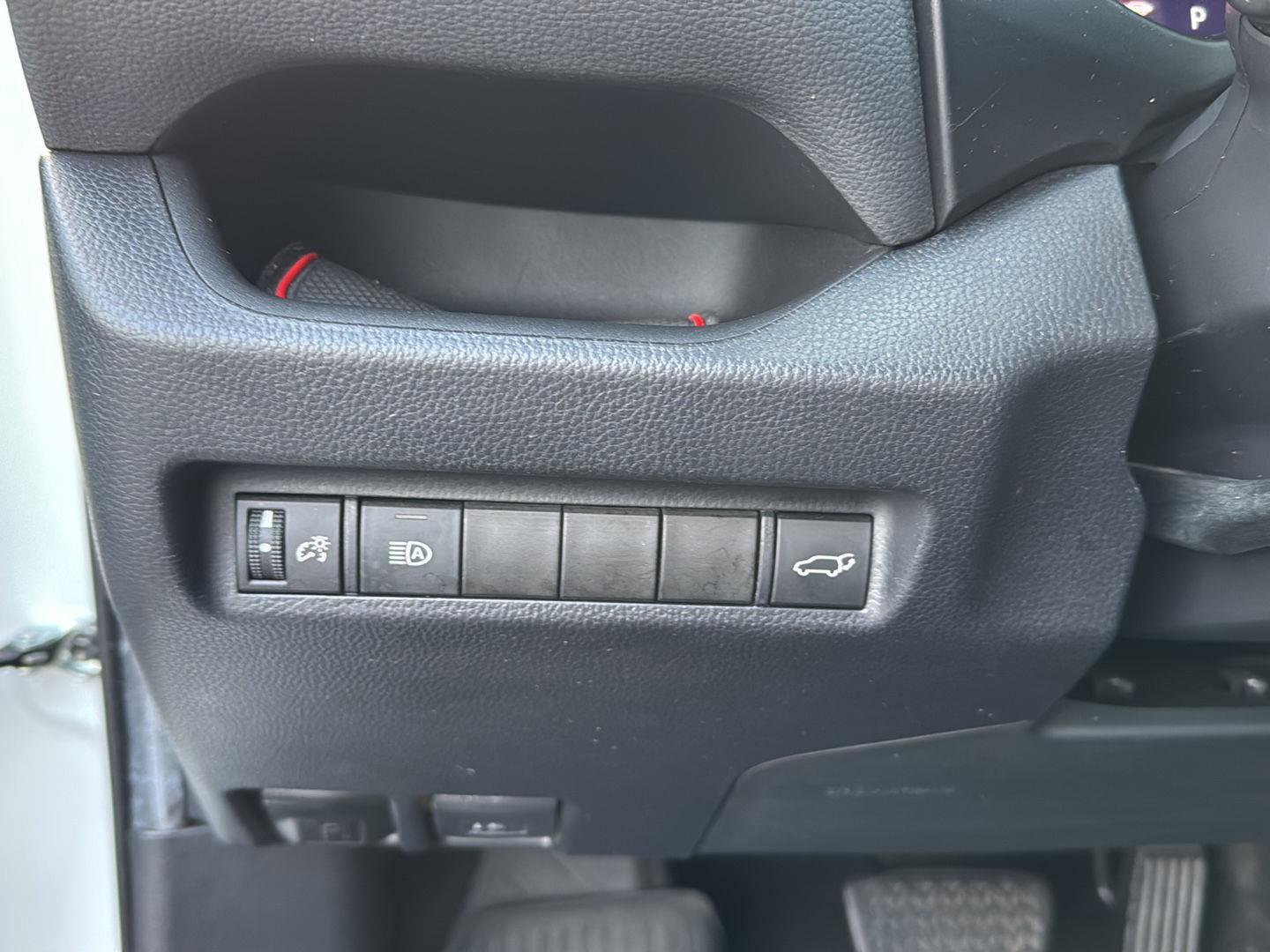 Certified 2020 Toyota RAV4 TRD Off-Road image 21