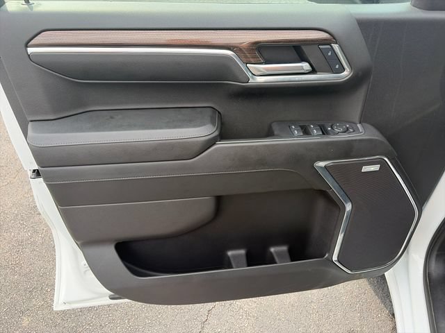 Used 2024 Chevrolet Silverado 1500 LT Trail Boss w/ Convenience Package II AWD/4WD image 10