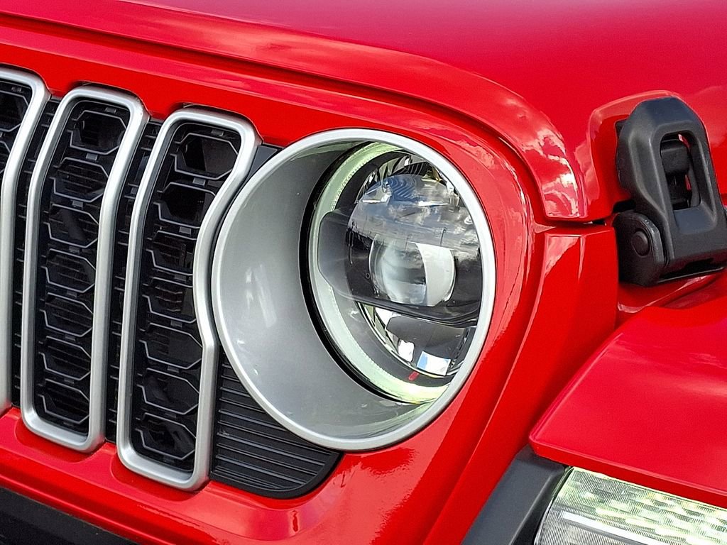 Used 2025 Jeep Wrangler Unlimited Sahara image 10