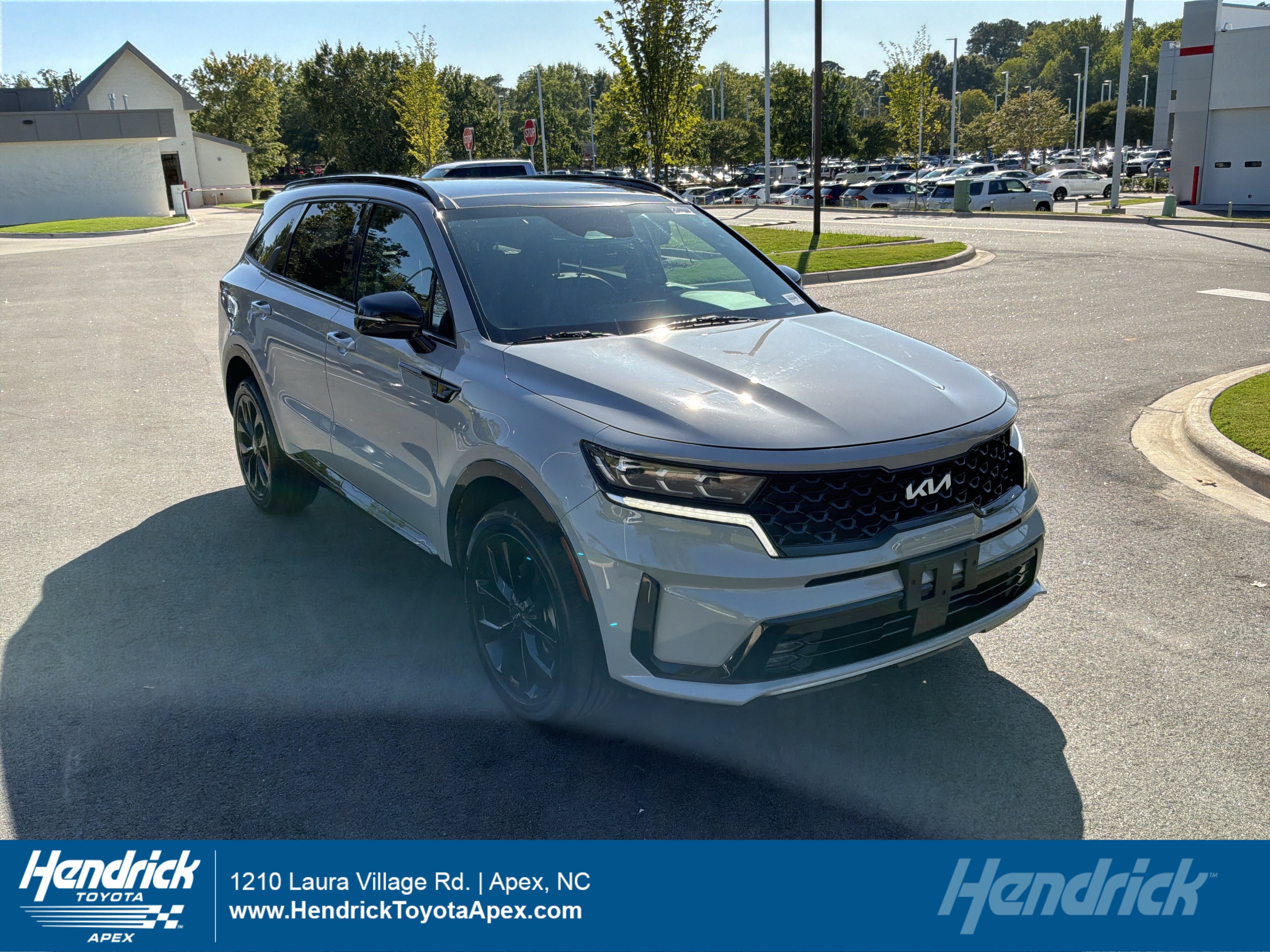 Used 2022 Kia Sorento SX AWD/4WD image 1