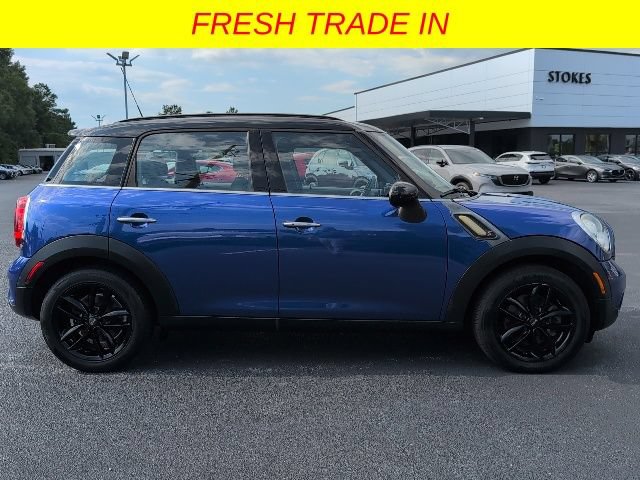 Used 2016 MINI Cooper Countryman S FWD image 2