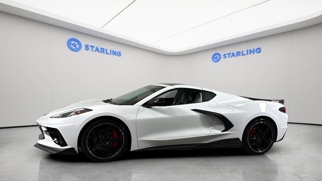 Used 2020 Chevrolet Corvette Stingray Premium Cpe w/ 3LT Preferred Equipment Group image 2