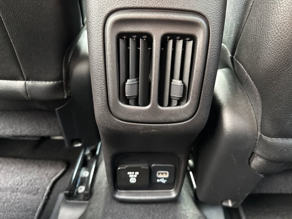 Used 2020 Jeep Compass Limited AWD/4WD image 21