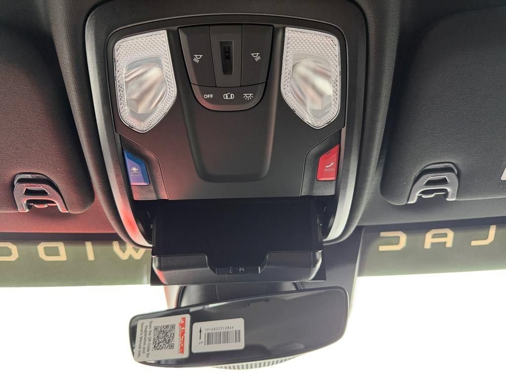 New 2026 RAM 2500 Big Horn AWD/4WD image 18