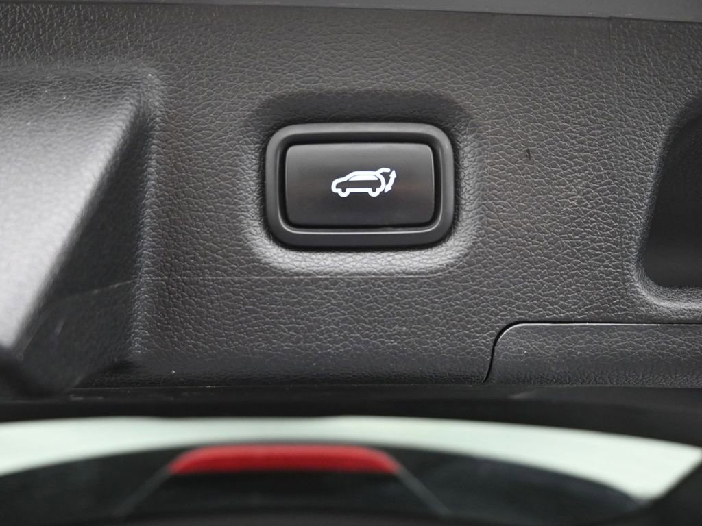 Used 2022 Hyundai Santa Fe Calligraphy image 11