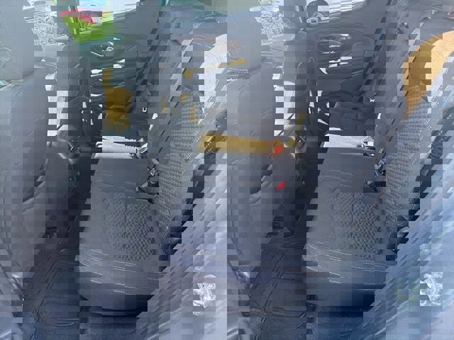 Used 2020 GMC Terrain SLE image 12