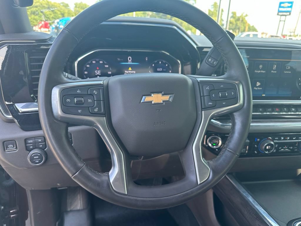 Used 2024 Chevrolet Silverado 2500 LTZ w/ LTZ Convenience Package AWD/4WD image 37