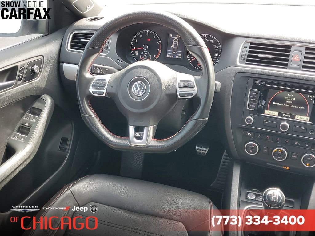 Used 2013 Volkswagen Jetta GLI Autobahn FWD image 12