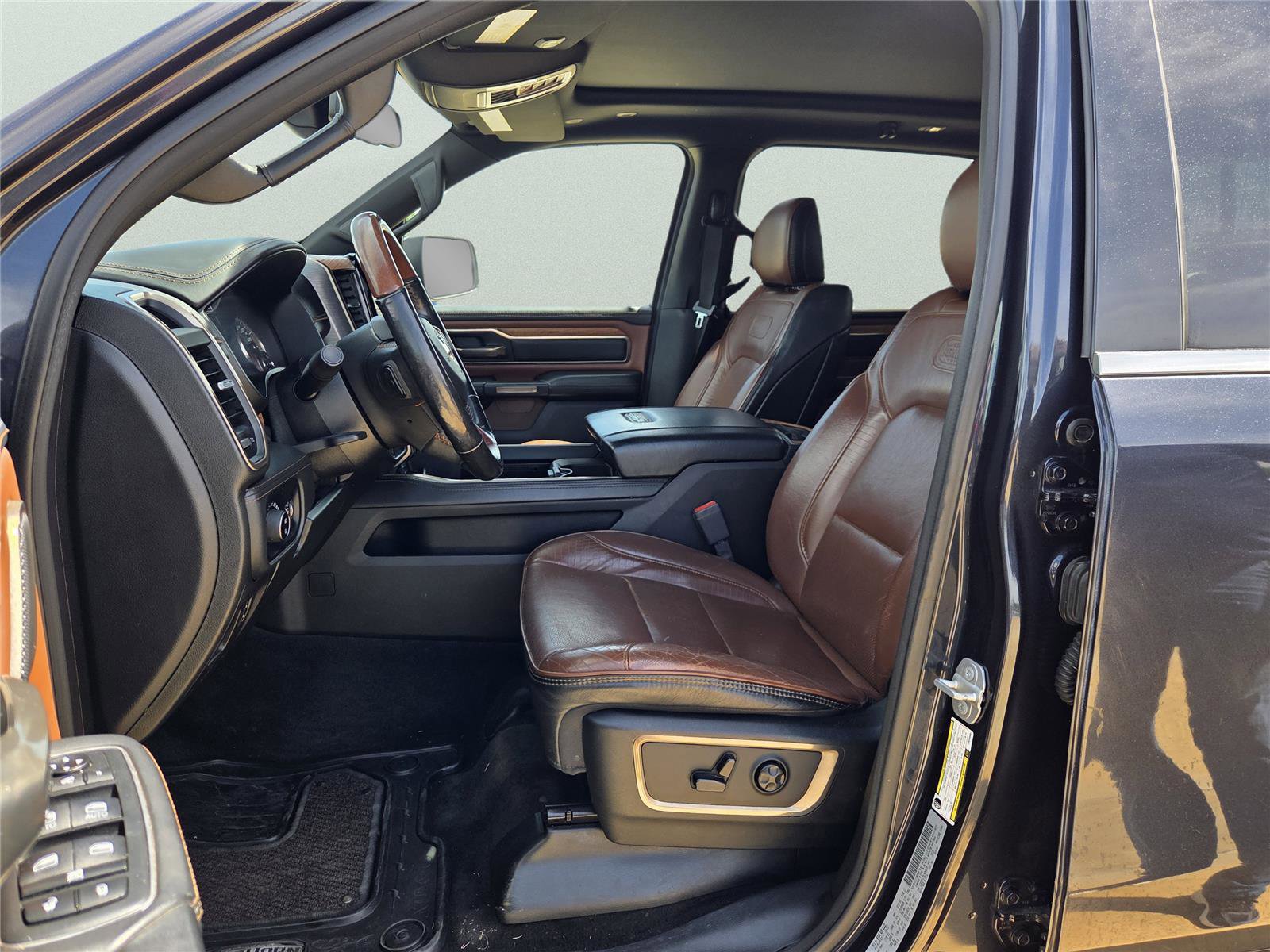 Used 2020 RAM 1500 Limited AWD/4WD image 14