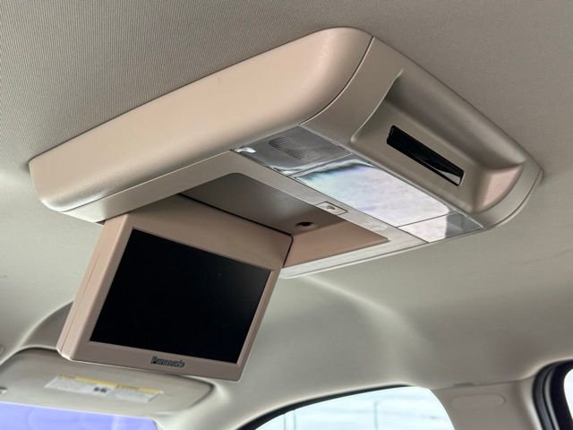 Used 2009 Chevrolet Tahoe LT w/ Regional Value Package image 16