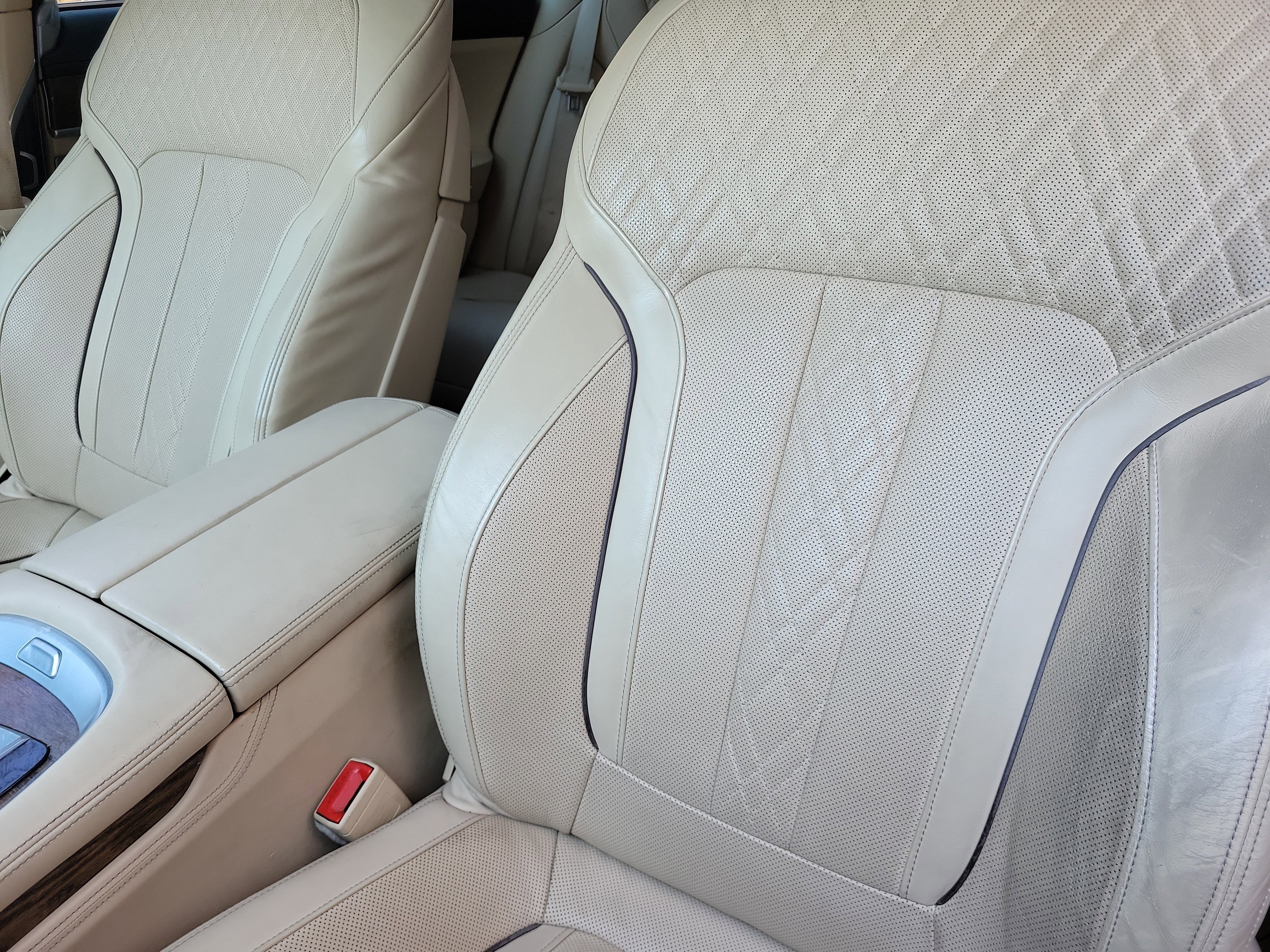 Used 2017 BMW 740i image 11