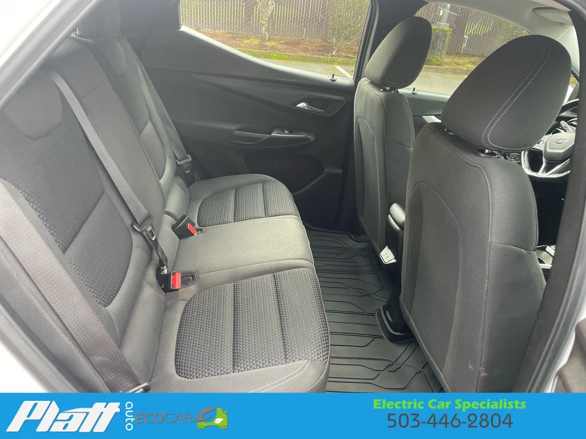 Used 2022 Chevrolet Bolt EUV LT w/ Comfort Package image 45