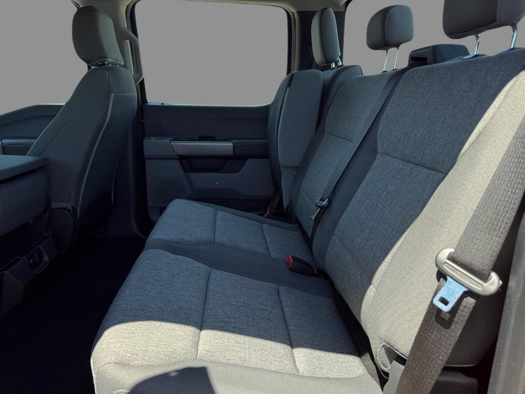 Used 2024 Ford F250 XL w/ STX Appearance Package AWD/4WD image 5