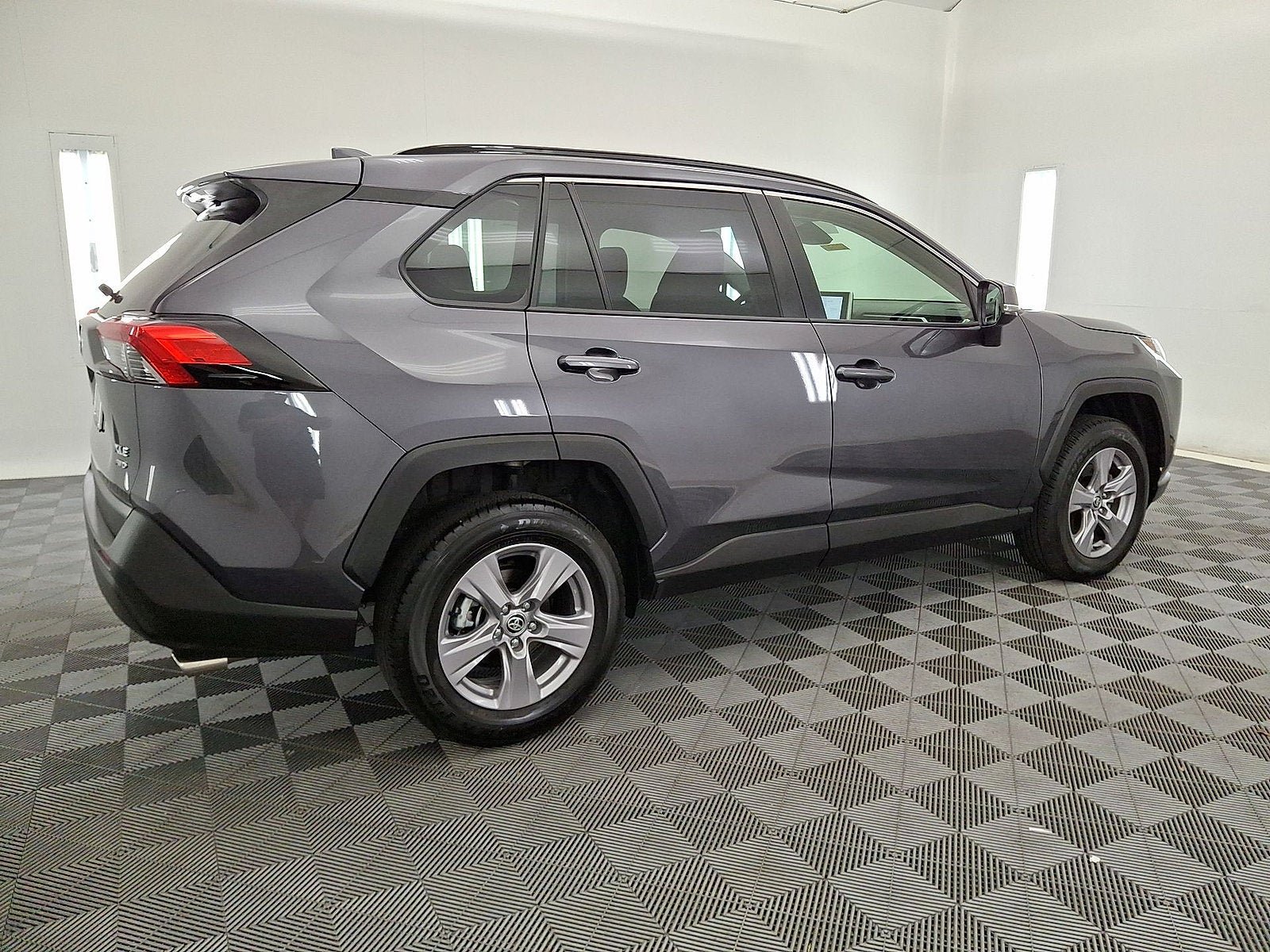 Certified 2025 Toyota RAV4 XLE AWD/4WD image 25