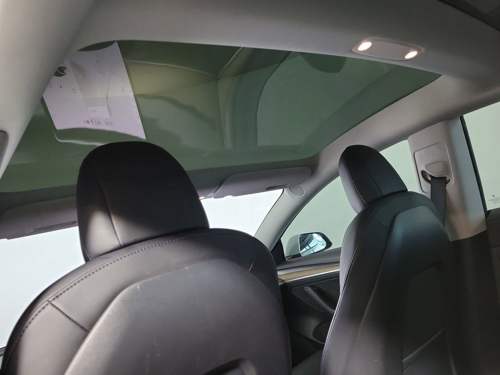 Used 2021 Tesla Model 3 Standard Range Plus RWD image 23
