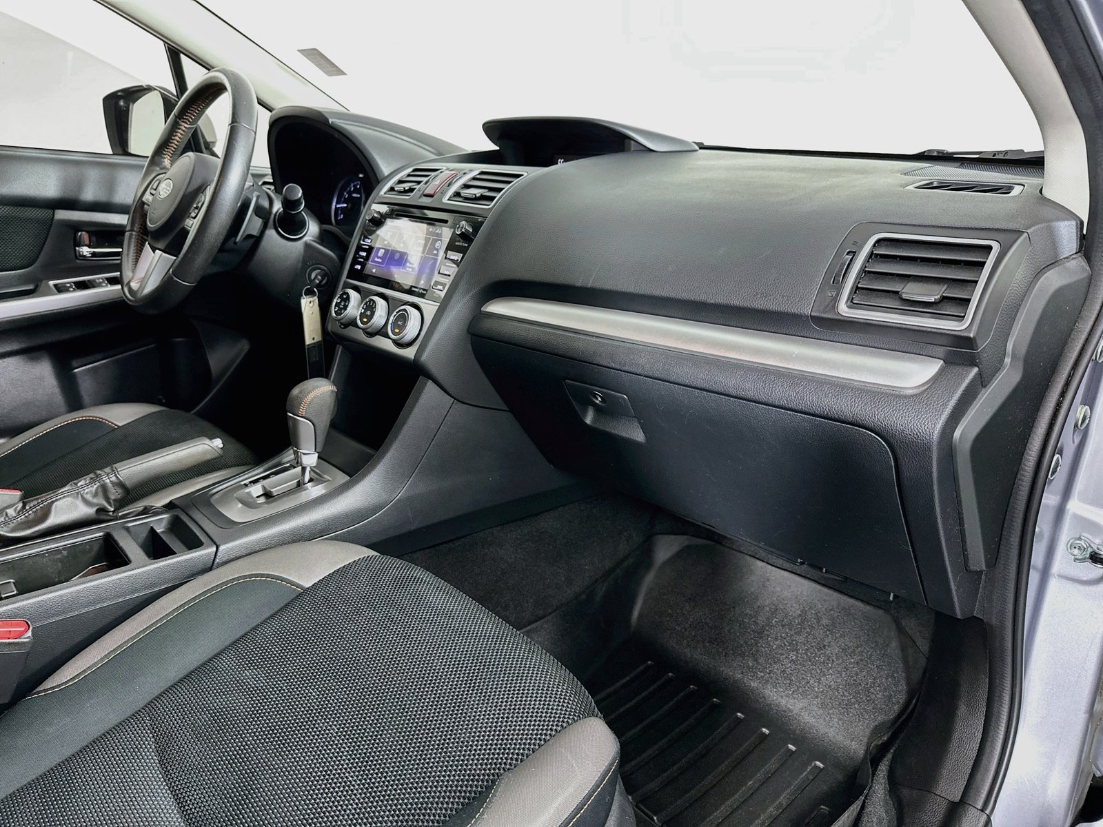 Used 2016 Subaru Crosstrek 2.0i Premium AWD/4WD image 28