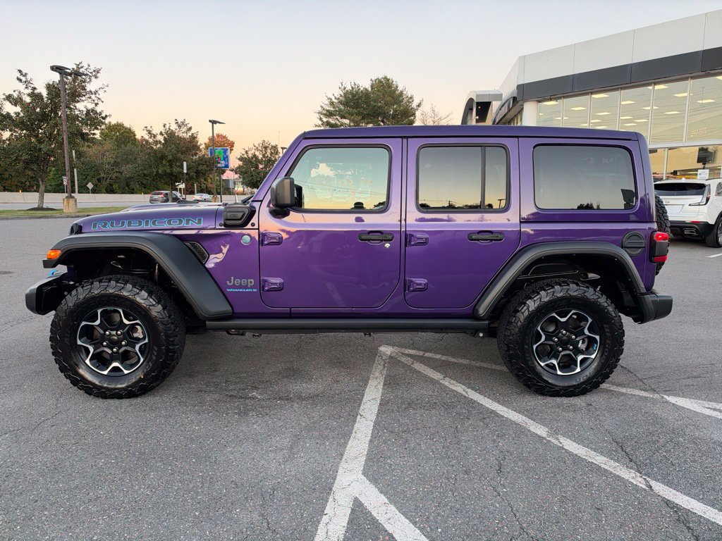 Used 2023 Jeep Wrangler Unlimited Rubicon 4xe w/ Cold Weather Group AWD/4WD image 2