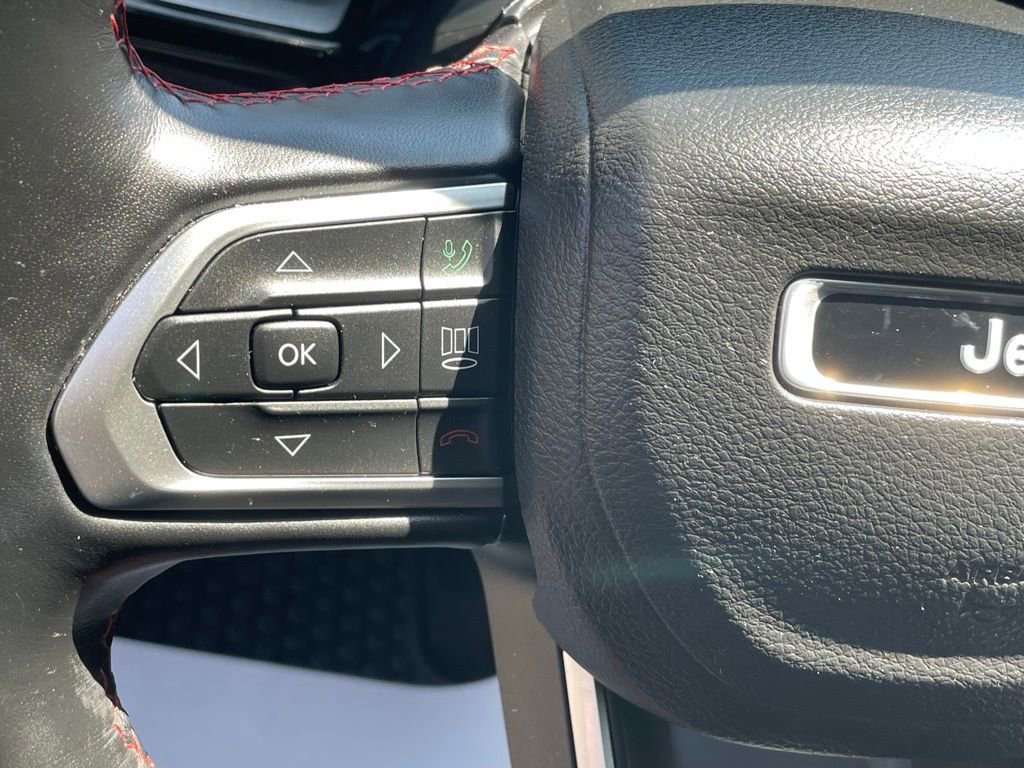 Used 2022 Jeep Compass Trailhawk w/ Trailhawk Elite Group AWD/4WD image 32