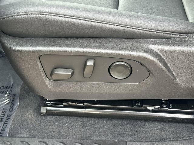 Used 2026 Chevrolet Colorado Trail Boss image 33