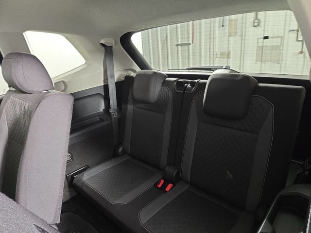 Used 2021 Volkswagen Tiguan S FWD image 16