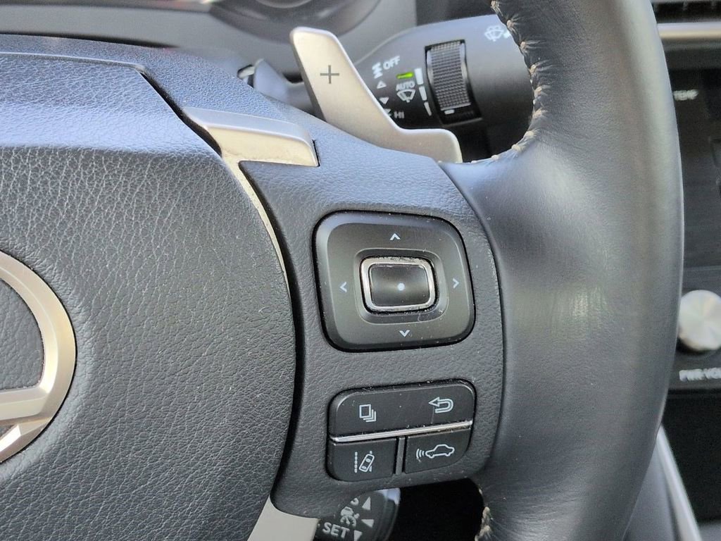 Used 2017 Lexus IS 200t w/ Navigation System Package image 28