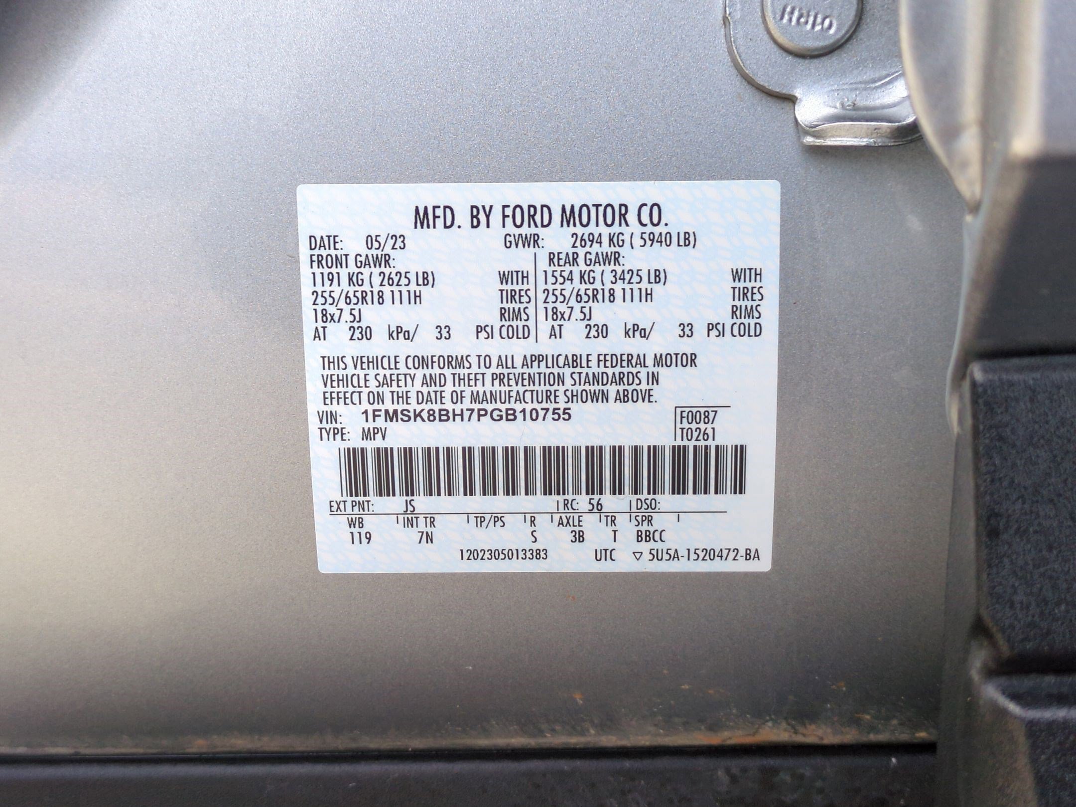 Used 2023 Ford Explorer 4WD w/ Class IV Trailer Tow Package image 32