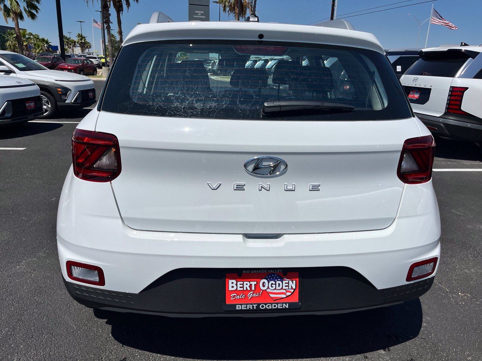 New 2026 Hyundai Venue SEL FWD image 6