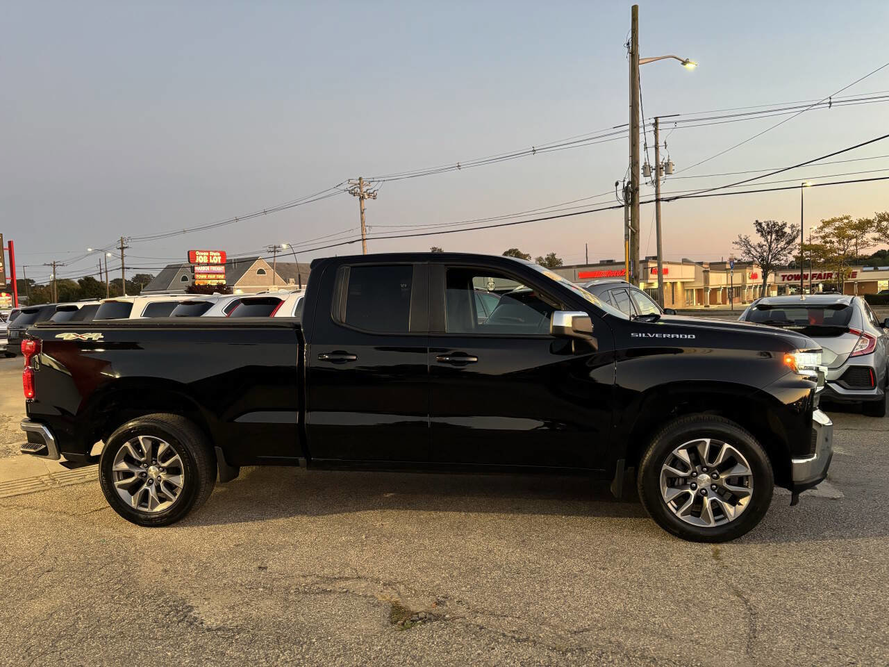 Used 2019 Chevrolet Silverado 1500 LT w/ All-Star Edition image 22