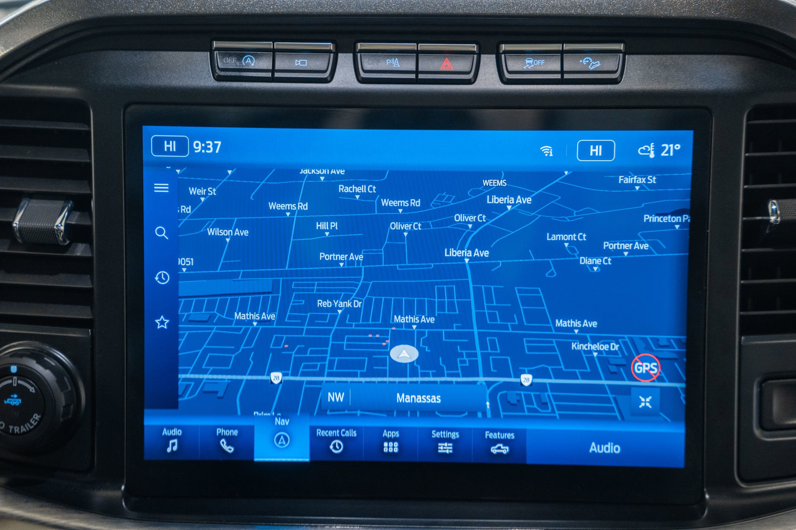 Certified 2023 Ford F150 Lariat w/ Equipment Group 502A High image 29