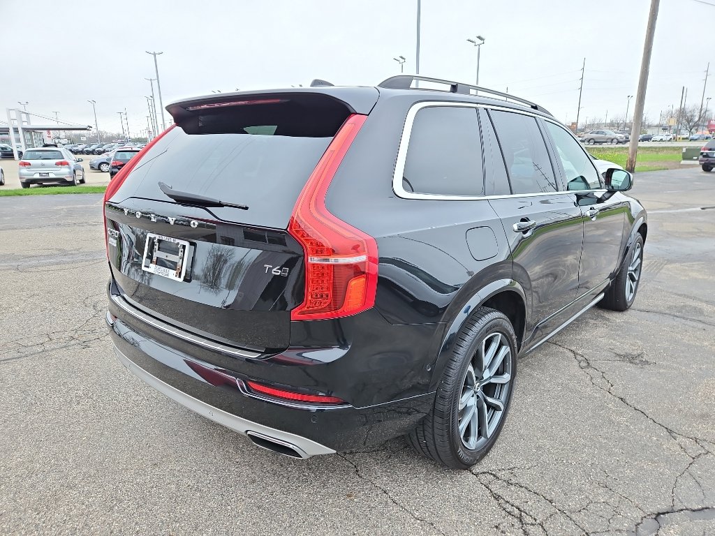 Used 2017 Volvo XC90 T6 Momentum w/ Vision Package AWD/4WD image 4