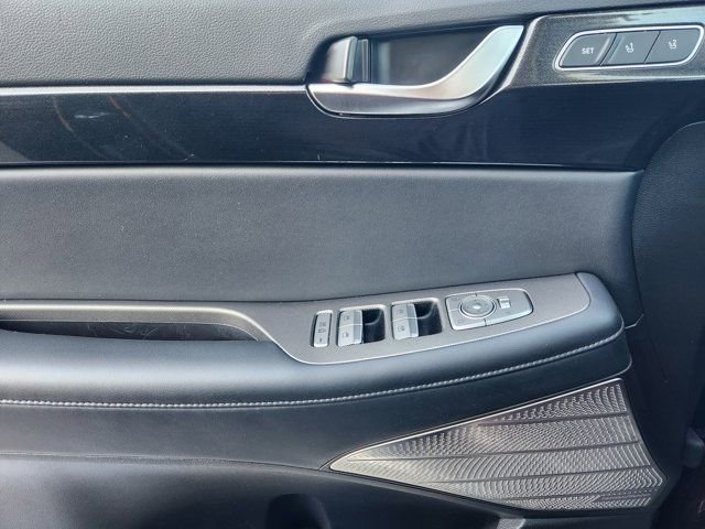 Used 2021 Hyundai Palisade Limited image 24