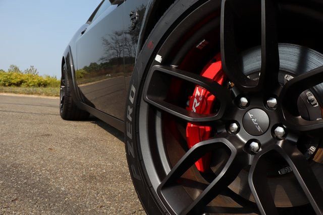 Used 2023 Dodge Challenger SRT Hellcat Widebody image 2