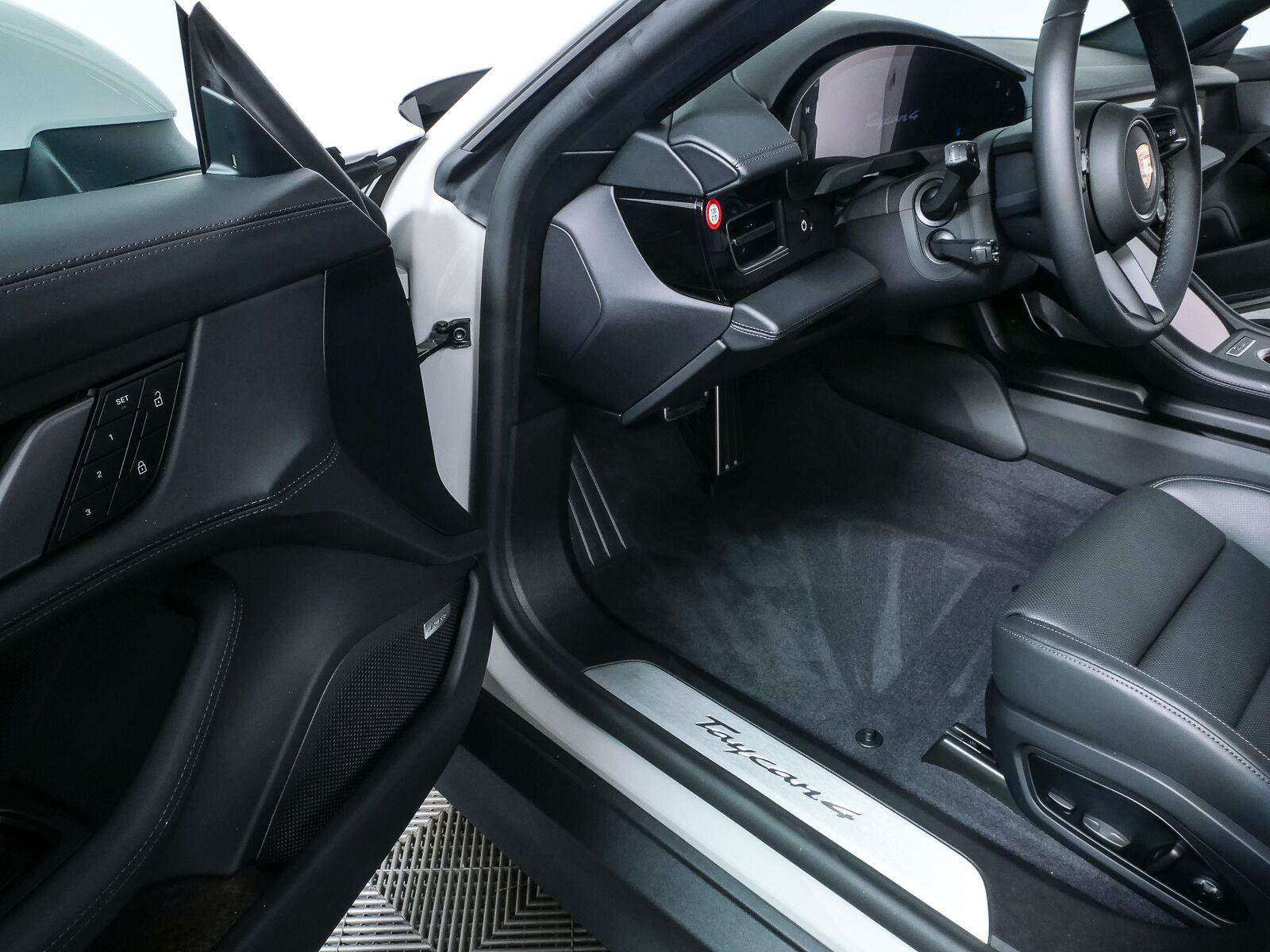 New 2026 Porsche Taycan RWD image 8