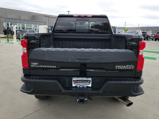 Used 2024 Chevrolet Silverado 2500 High Country w/ Technology Package AWD/4WD image 14