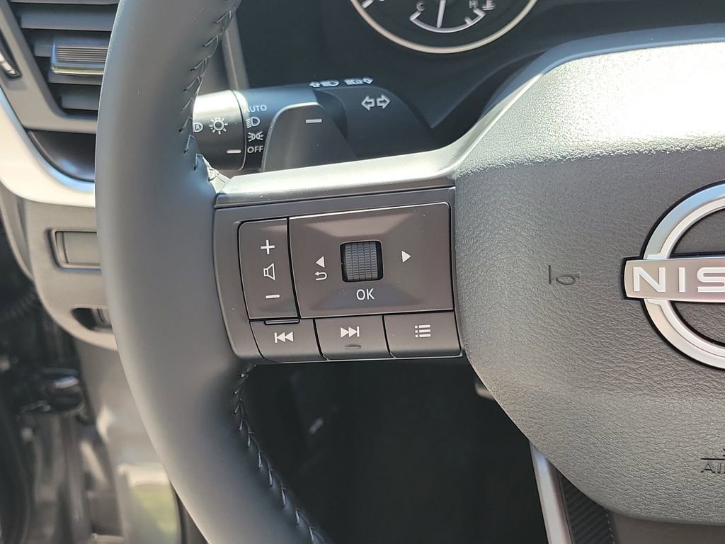 New 2026 Nissan Rogue SV image 30