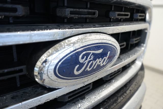 Used 2023 Ford F150 XLT w/ XTR Package image 11