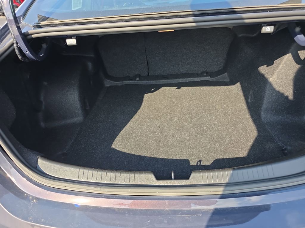 Certified 2025 Chevrolet Malibu LT image 23