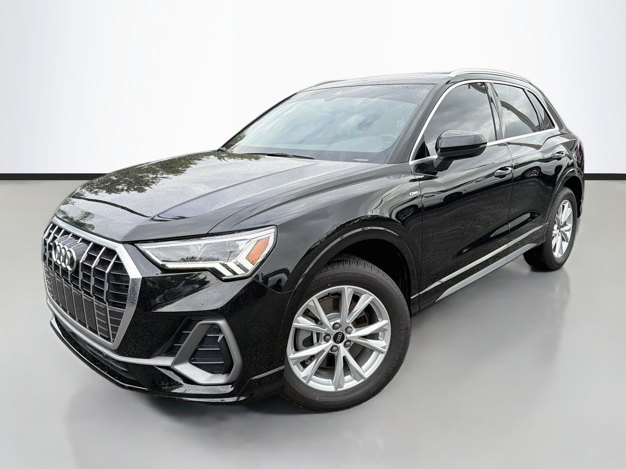 Used 2023 Audi Q3 2.0T Premium Plus