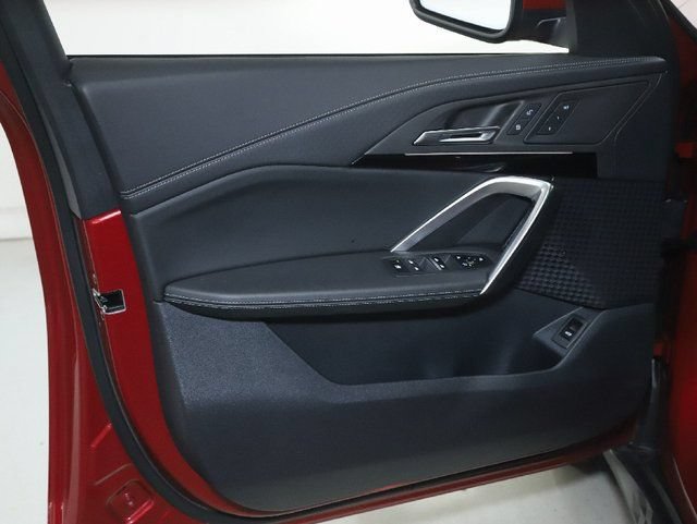 Used 2026 BMW X2 xDrive28i AWD/4WD image 19