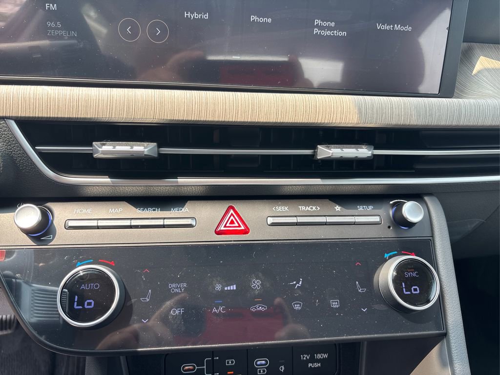 New 2024 Hyundai Sonata SEL FWD image 29