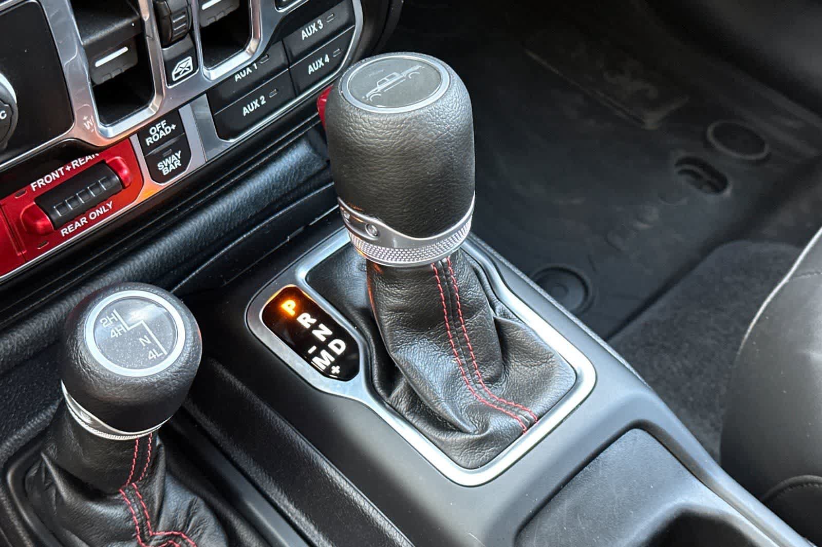 Used 2021 Jeep Gladiator Rubicon AWD/4WD image 23